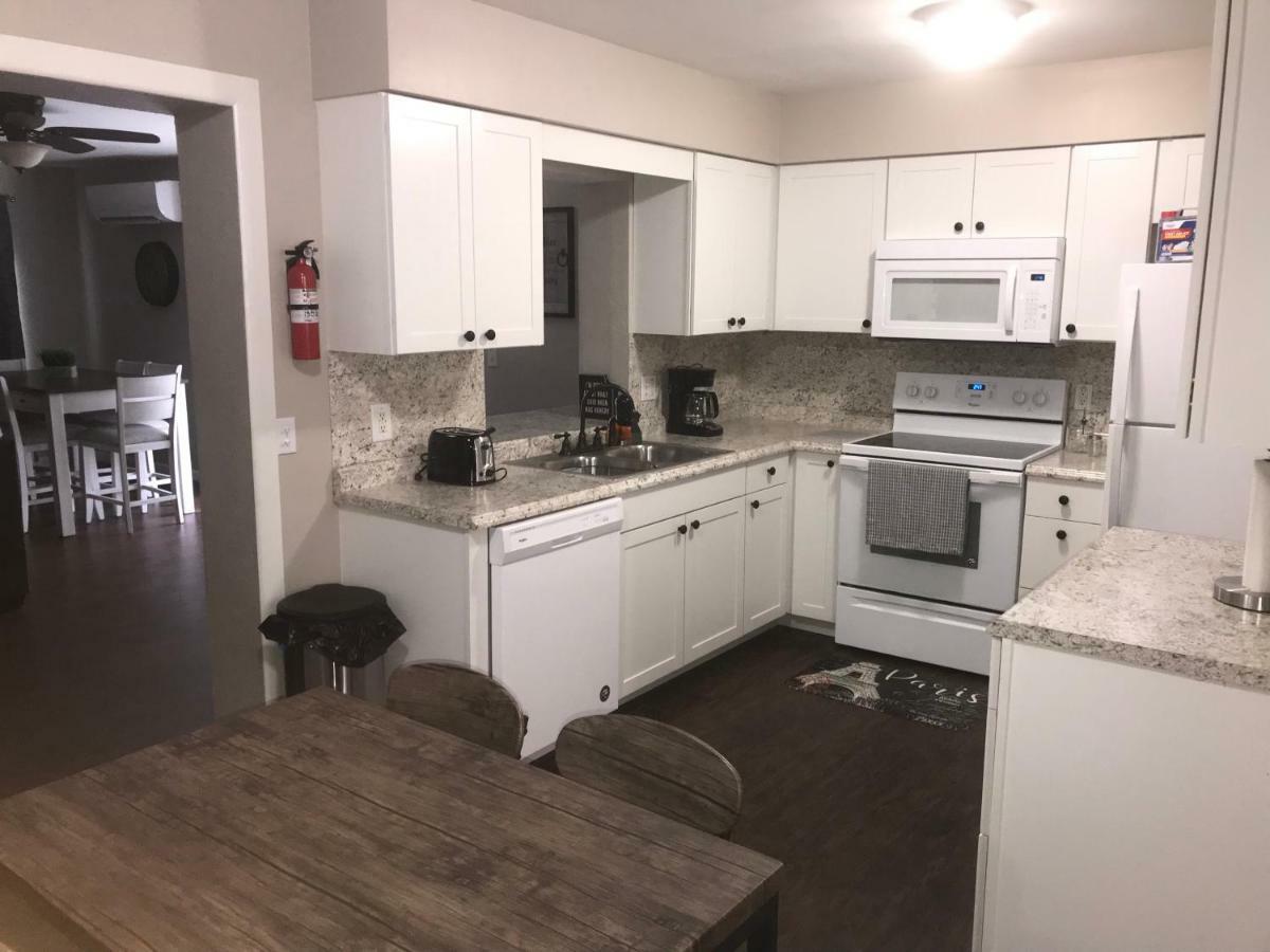 625 Avenue M Se Villa Уинтър Хевън Екстериор снимка